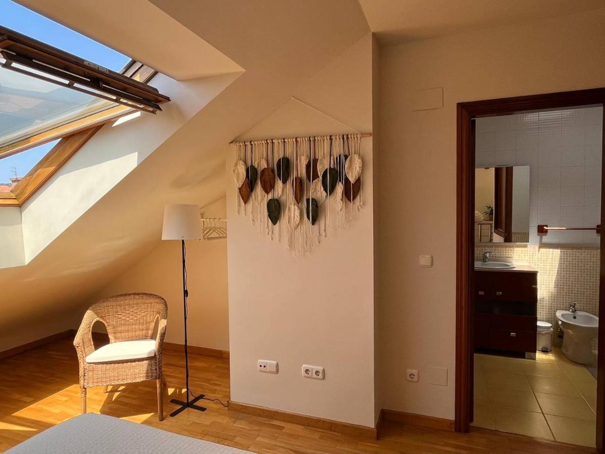 Duplex Calle Cuba Gijón Eksteriør billede