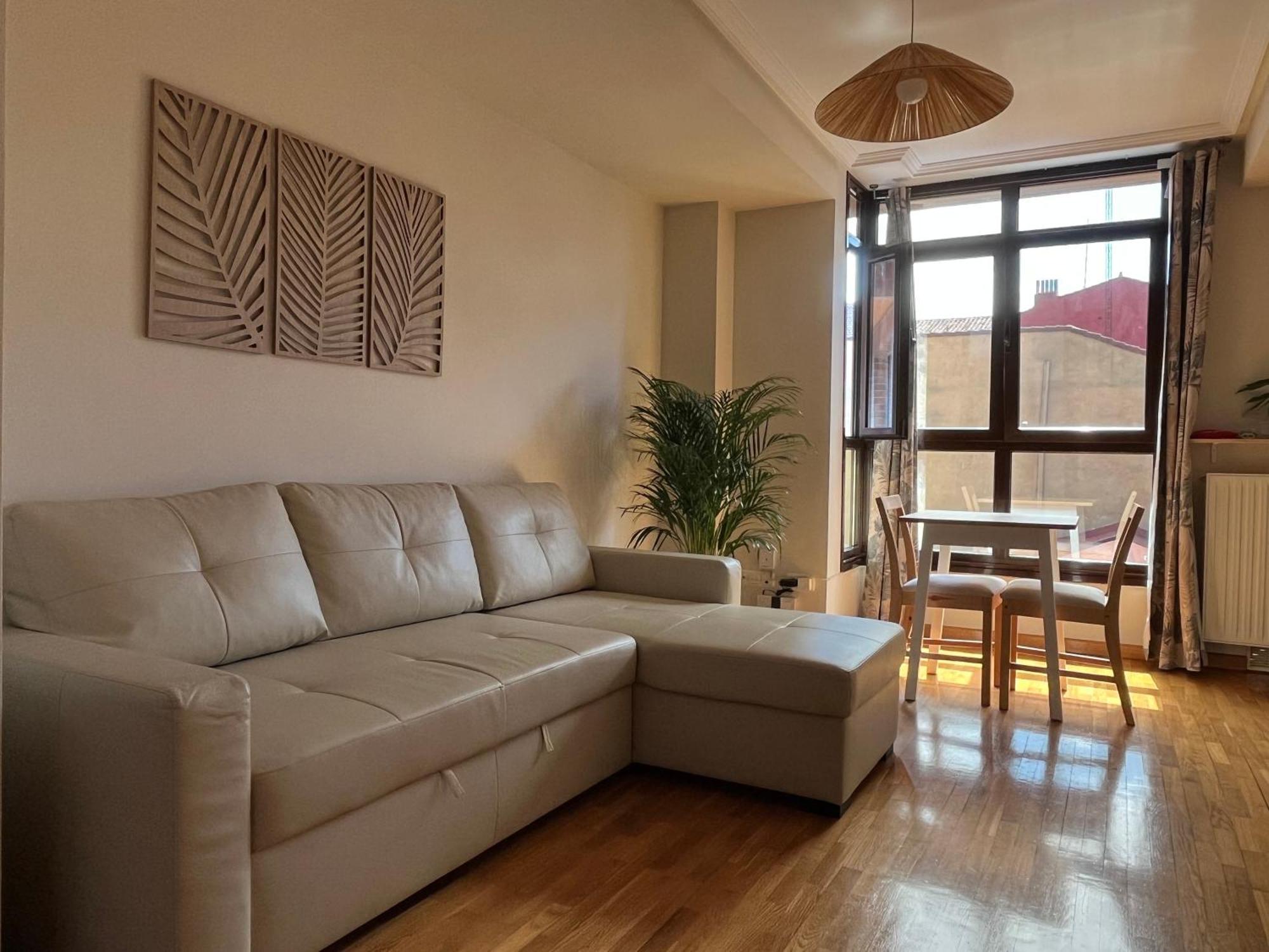 Duplex Calle Cuba Gijón Eksteriør billede